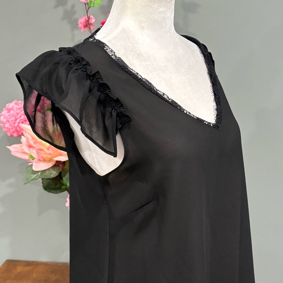 Rose + Olive Short Sleeve Top - Picture 3 of 11